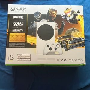 I am selling a sealed, unused xbox series s 512 GB SSD with 120 FPS